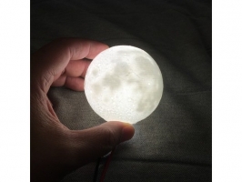 Image of Лампа луна